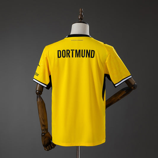 B. Dortmund Fan Version - Home 26