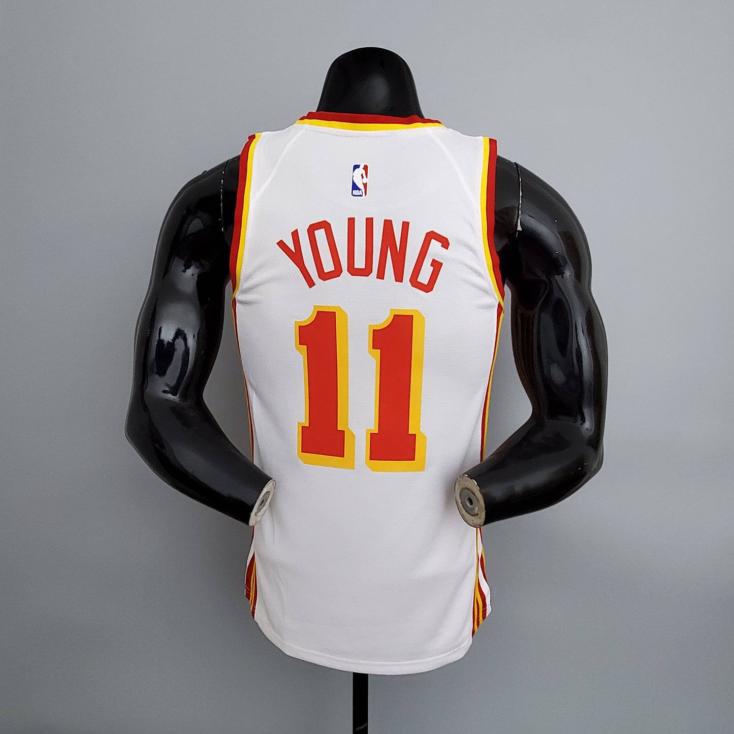 Hawks WHITE 02
