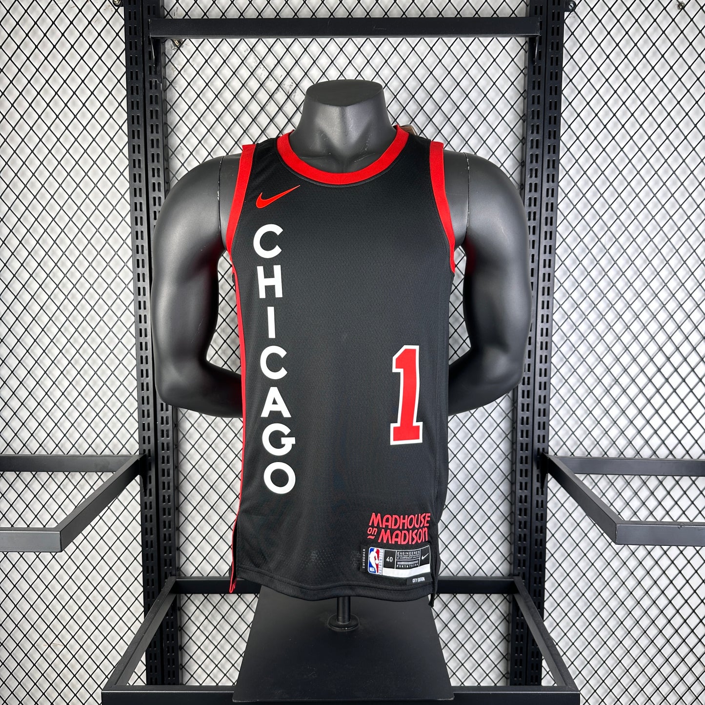 Bulls BLACK/RED