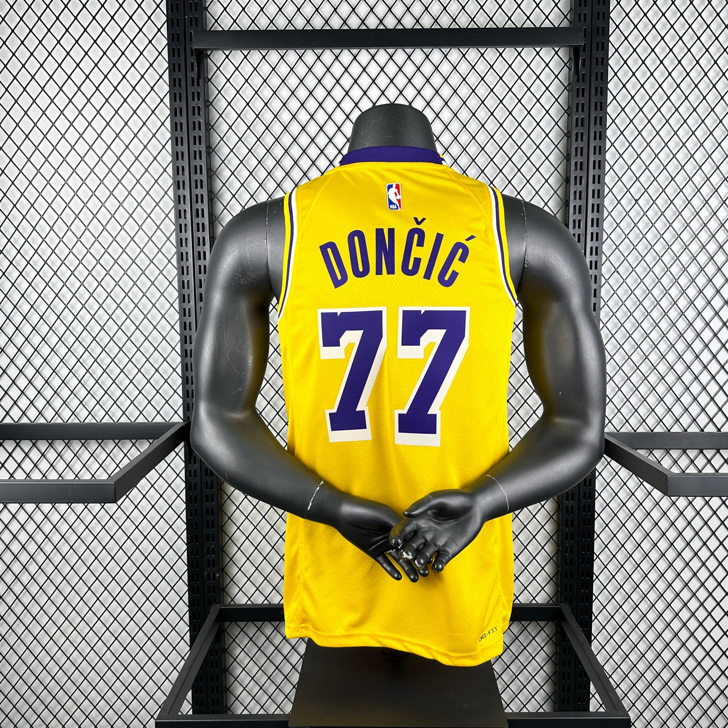 Lakers YELLOW 01