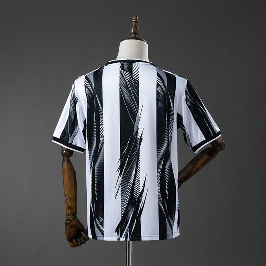 Newcastle Fan Version - Home 26