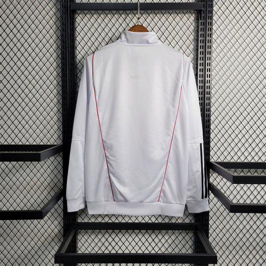 WINDBREAKER