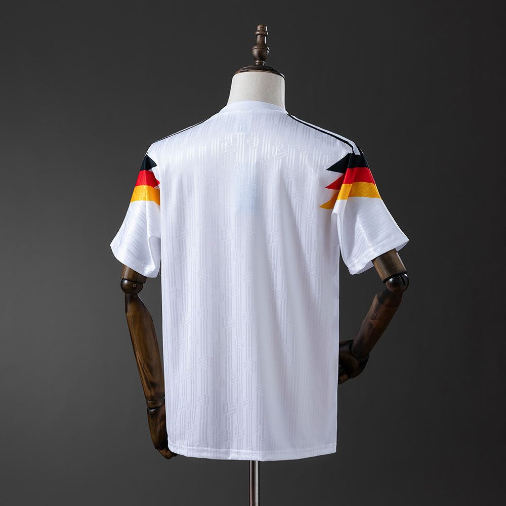 Germania - Retro