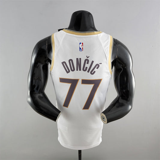 Mavericks WHITE 01